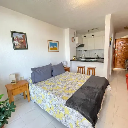 Summerland Studio Cristianos Apartment *